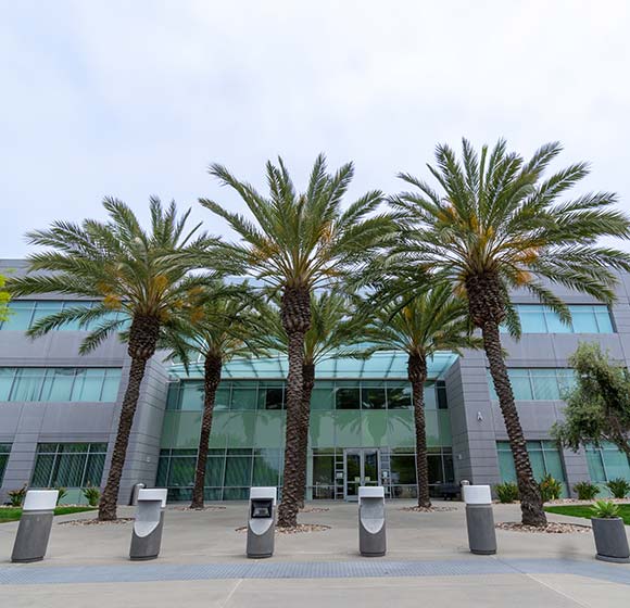 Discovery Corporate Center A thumbnail