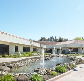 800 Middlefield Road thumbnail